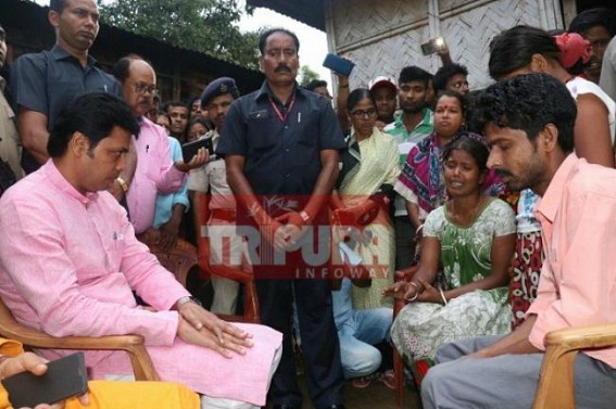 CM meets brutally killed Purna Biswasâ€™s family members